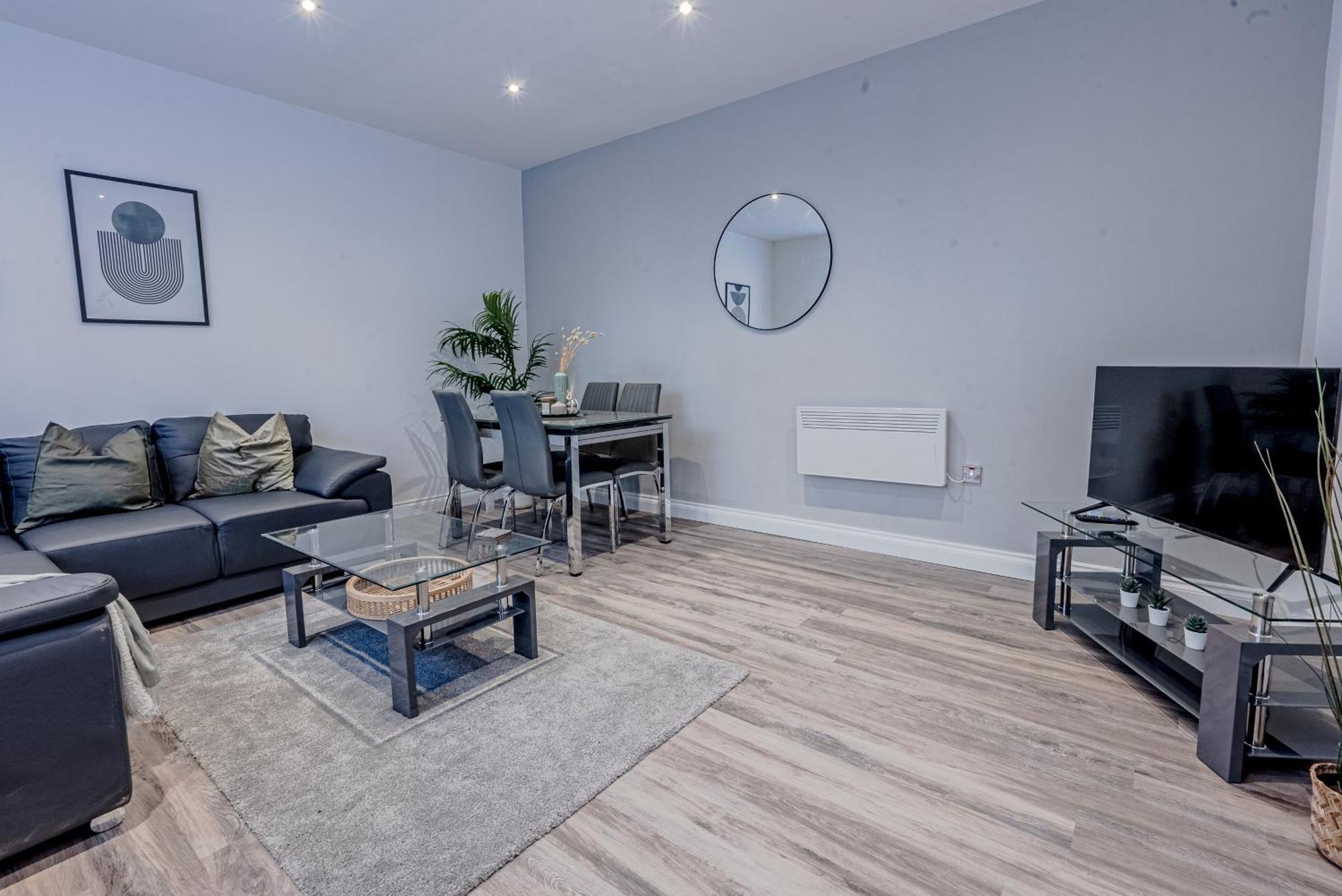 Stunning Three Bedroom Townhouse In The Jewellery Quarter, Birmingham City Centre Sleeps 5- Free Parking 외부 사진